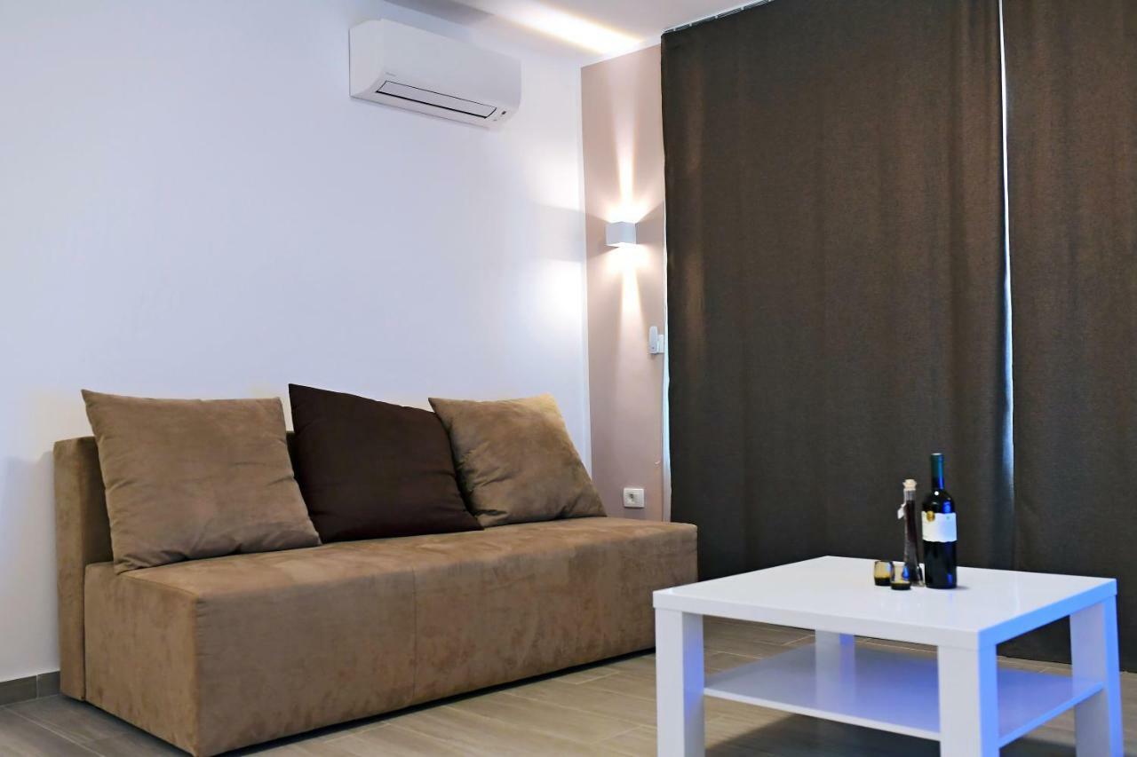 Apartment Luce Njivice Exteriér fotografie